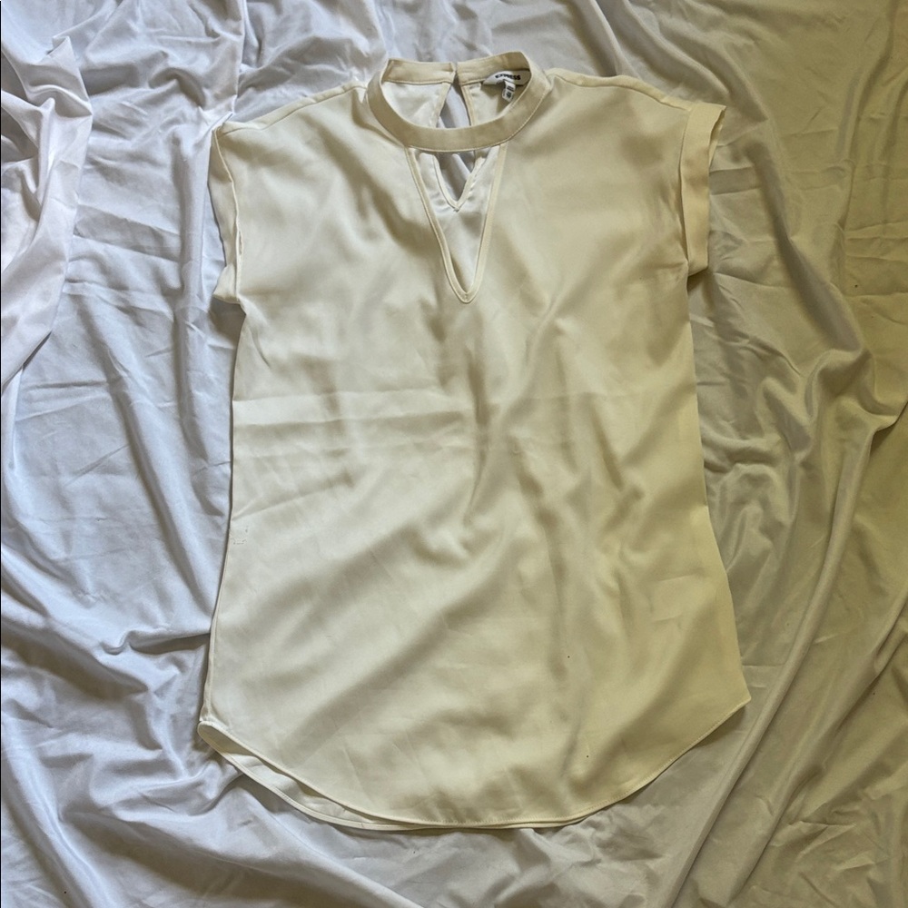 ✨New Listing✨ Express Cream Blouse for Women